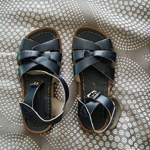 Girls sandals